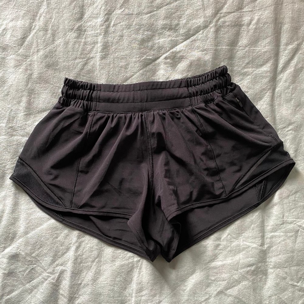 Lululemon Hotty Hot Short